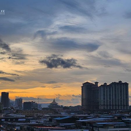 Hock Lee Hotel & Residences Kuching Eksteriør billede